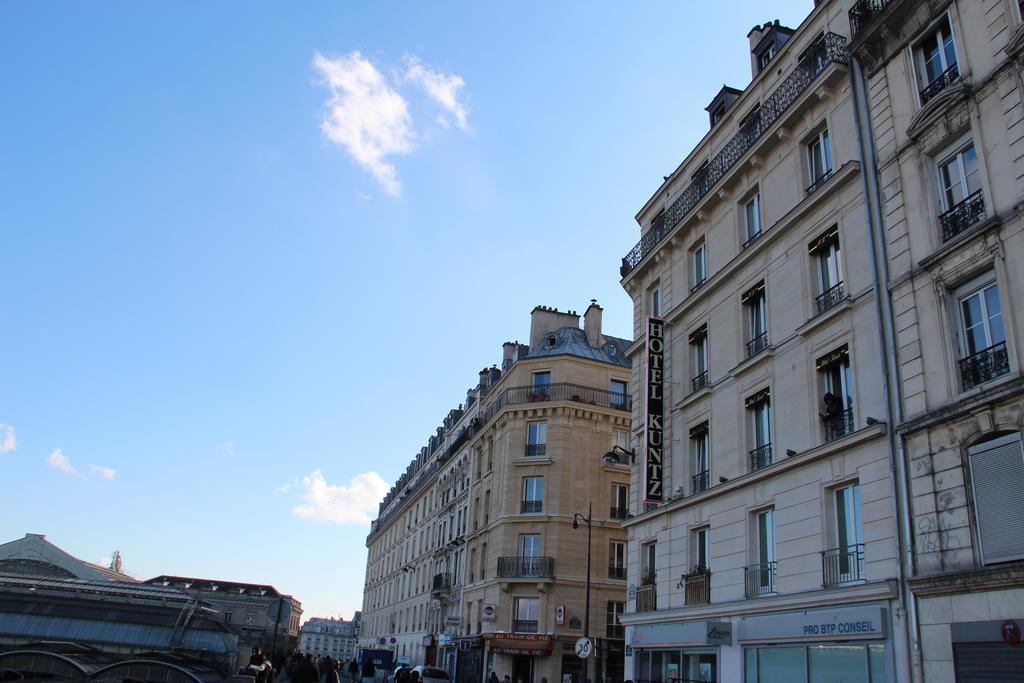 Hotel Les Deux Gares Paris Bagian luar foto